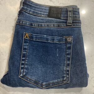 RVCA Jeans 🤩